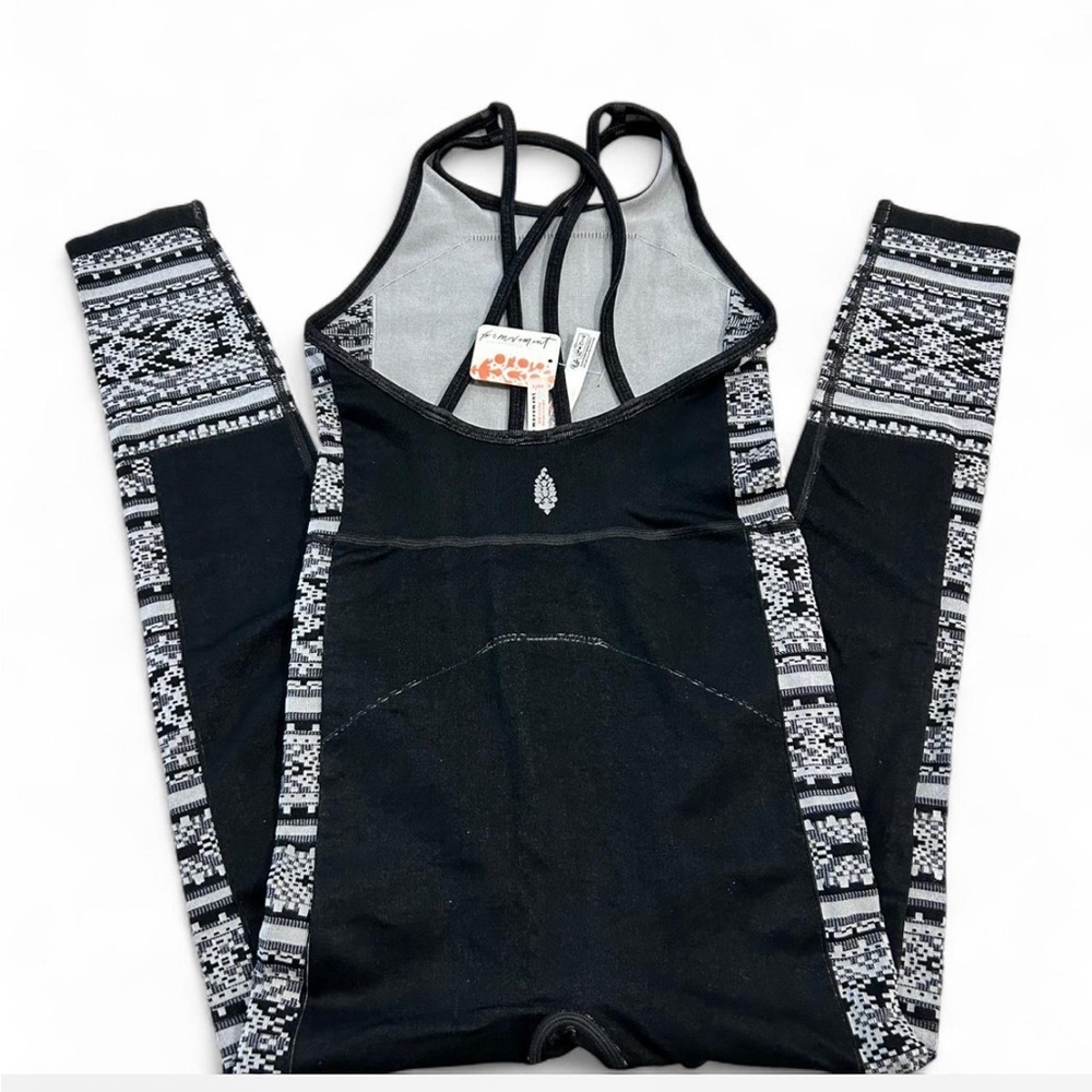 Women’s Jumpsuit, Free People Movement Snowfall Active Jumpsuit Size XS/S NWT - Picture 4 of 7